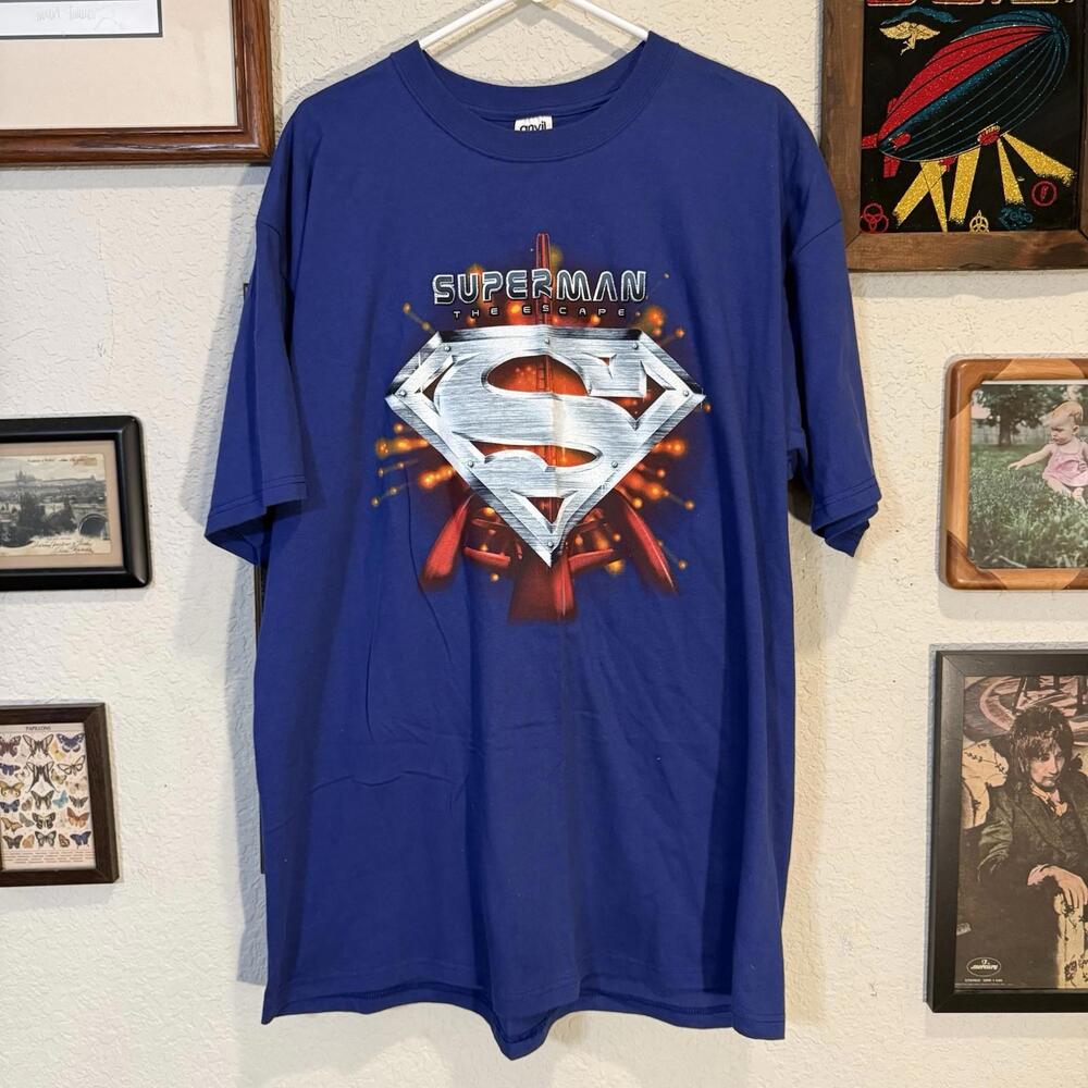 Vintage 90s RARE Superman Magic Mountain Six Flags Big Graphic Shirt Size 2XL